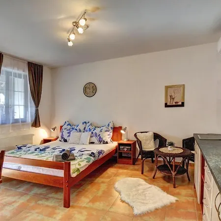 U Zameckeho Parku